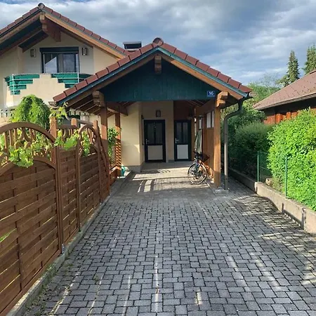 Casa Al Holiday home